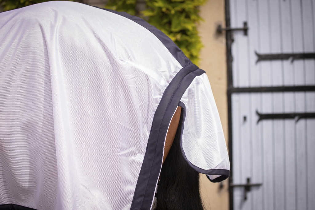 UV Mesh Combo Sheet - White