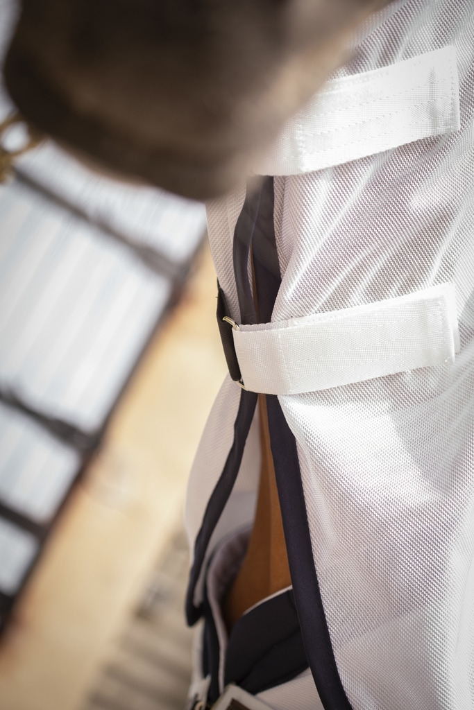 UV Mesh Combo Sheet - White