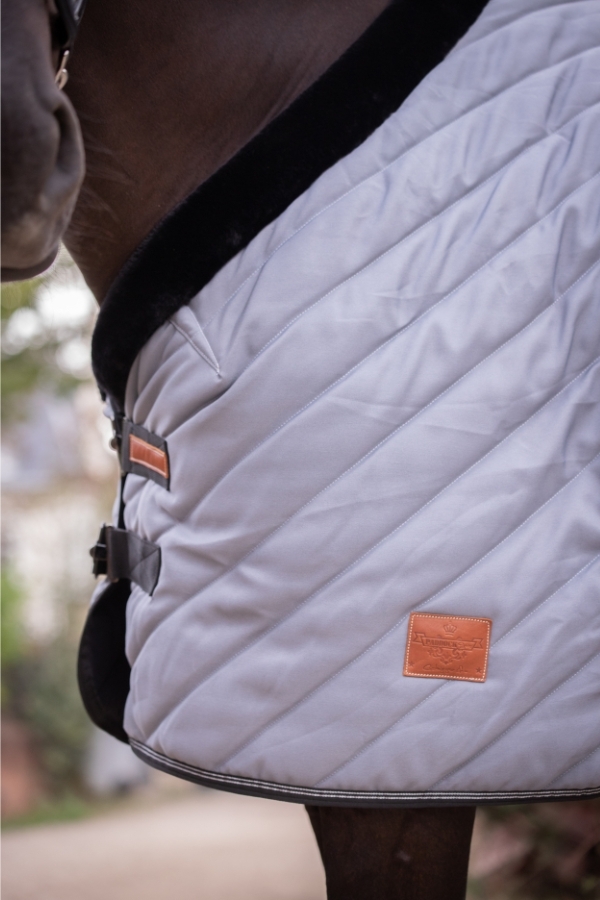 Diagonal Stable Rug 200 g - Grey