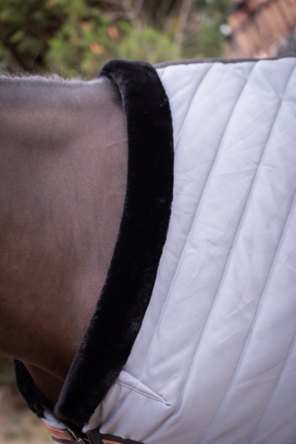 Diagonal Stable Rug 200 g - Grey