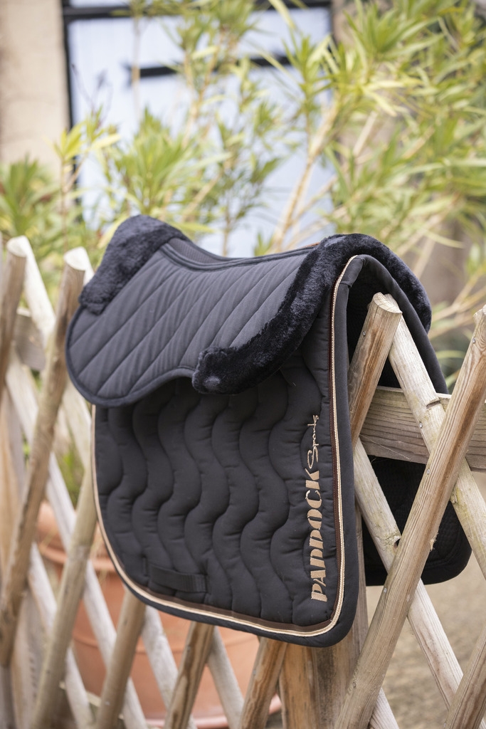 Diagonal Back Pad - Black