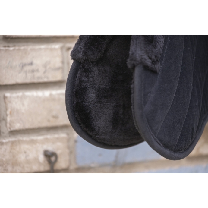 Diagonal Light Back Pad - Black