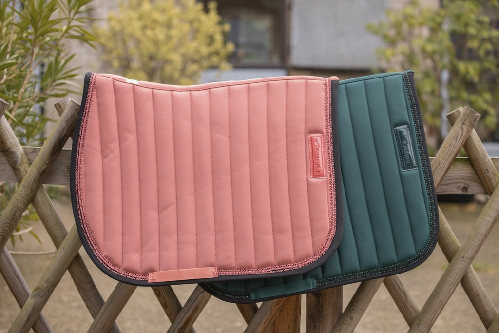 Tapis de selle Verticali Mixte - Pêche & Noir