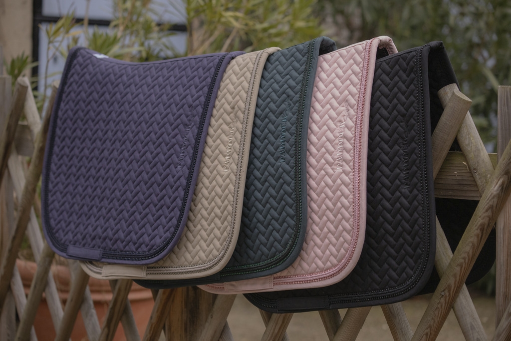 Poppy All purpose Saddle Pad - Black