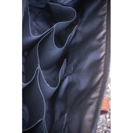 Diagonal Stable Bag - Black