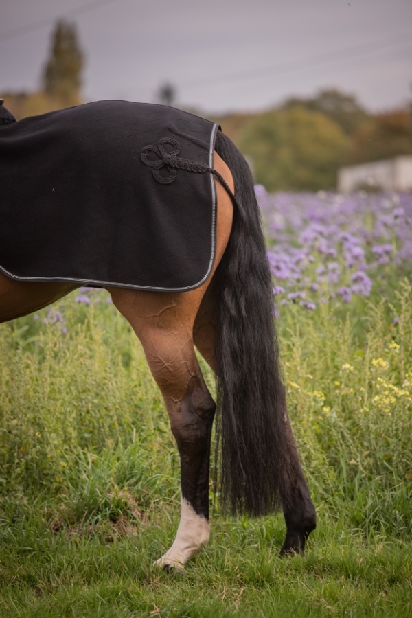 Diagonal Polar Fleece Exercise Sheet - Black