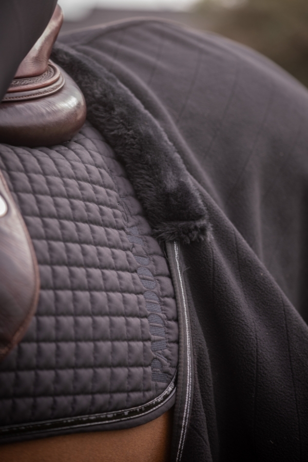 Couvre-reins Polaire Diagonal - Noir