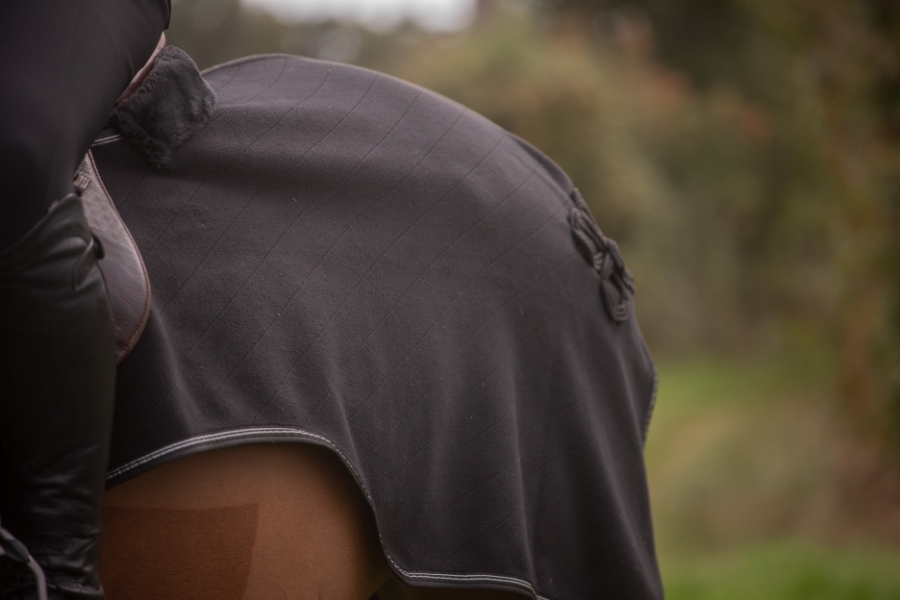 Couvre-reins Polaire Diagonal - Noir