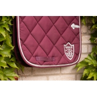 Tapis de Selle Prems Ecusson Dressage - Prune Tapis de Selle Prems Ecusson Dressage - Prune