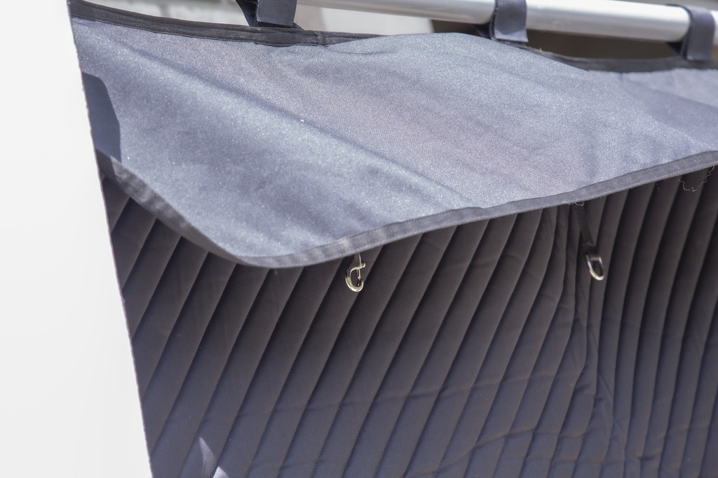 Tenture de Box Diagonal - Noir