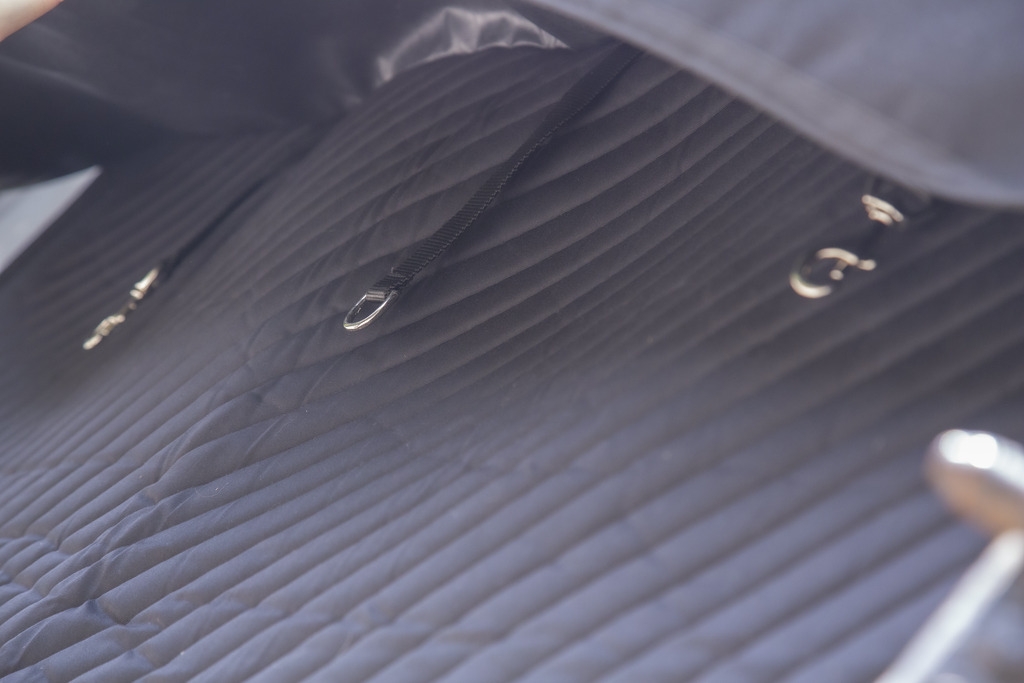 Tenture de Box Diagonal - Noir