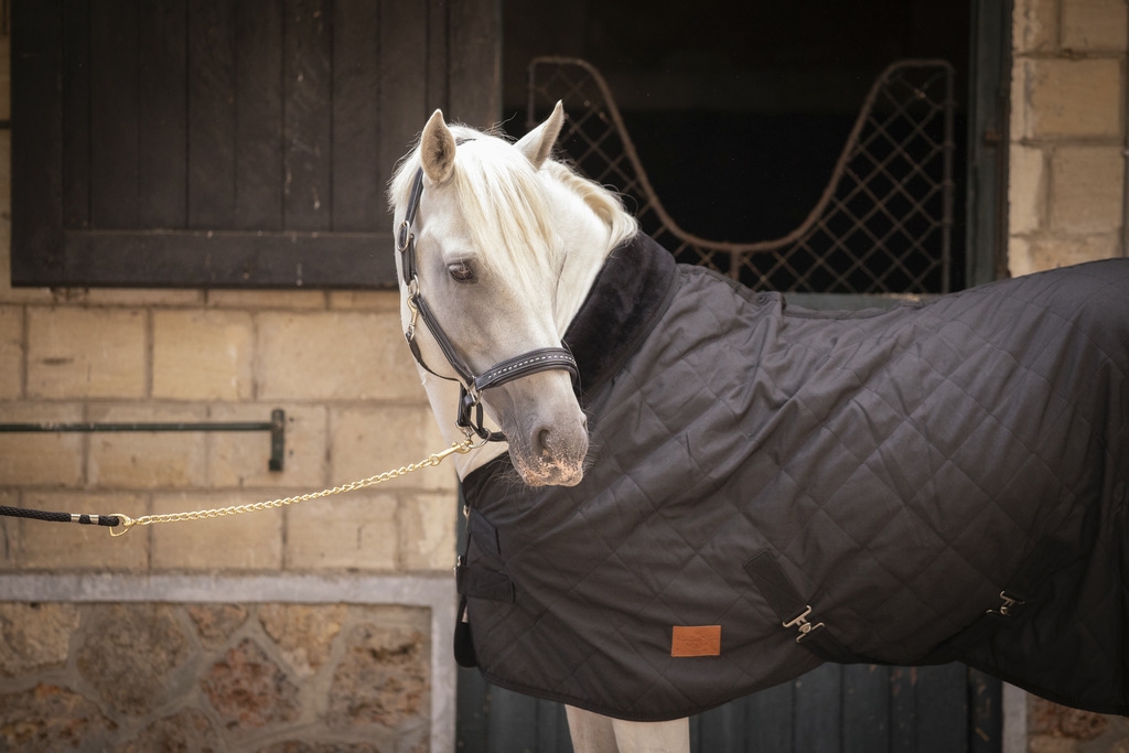 Couverture matelassée 50g - Noir