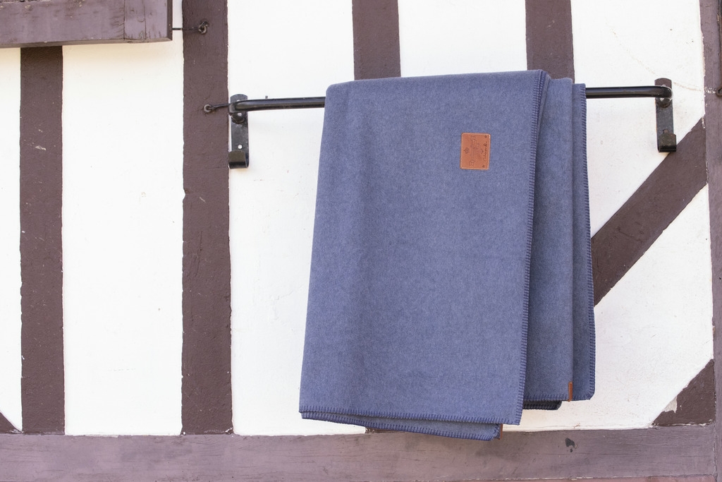 Wooltouch Square - Heather Blue